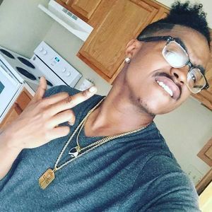 Meet your Posher, Ty